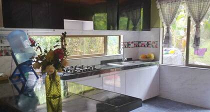 Beautiful Country House with pool in San Joaquín