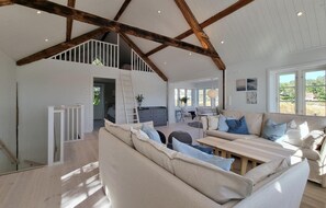 Smart TV - Lovely home in Stillingsön with WiFi (Stillingsön)