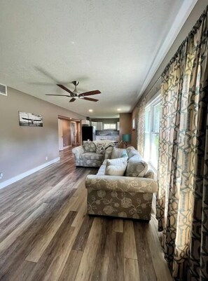 Smart TV, DVD player, books