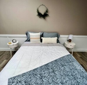 2 bedrooms, iron/ironing board, free WiFi - Eagles Nest of Bellbrook (Bellbrook)
