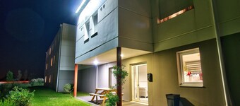Près de l'Aéroport | Chambre Cozy | Parking+Wifi