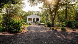 Unclassified image, 4 of 24, button - The Woodland Oasis | Luxurious Cabin Getaway | (Seguin)