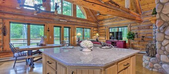 Luxury Log Home - Access to Rainbow Trail, Mountain Views, Private Pond & Creek!