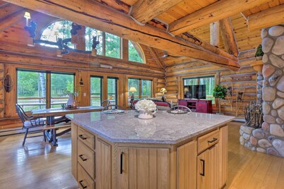 Luxury Log Home - Access to Rainbow Trail, Mountain Views, Private Pond & Creek!