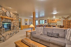 Smart TV, fireplace, DVD player, foosball