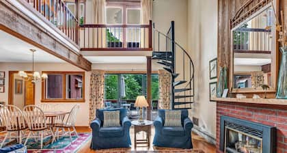 Ski-in/out, Gorgeous Mtn Views! | Kingswood 12A