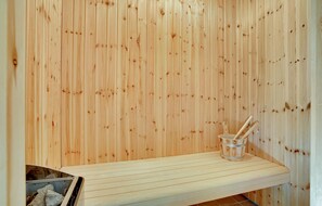 Sauna - 2 bedroom beautiful home in Nykøbing Sj (Nykøbing Sj)