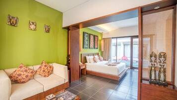 1 dormitorio, tabla de planchar con plancha, wifi y ropa de cama