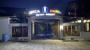 Fachada da propriedade