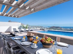 Outdoor dining - Karat Atico Siam Skies (Costa Adeje)