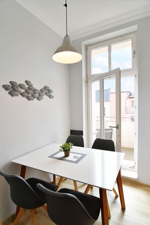 Dining - Villa Anna an der Ahlbecker Strandpromenade, App. 10 - Villa Anna (Heringsdorf)