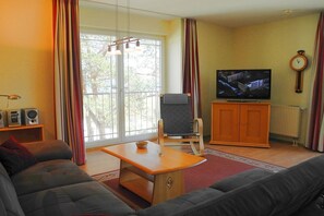 Unclassified image, 4 of 15, button