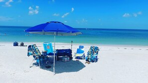 Sun loungers, beach towels