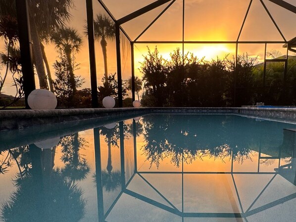 Outdoor pool, a heated pool