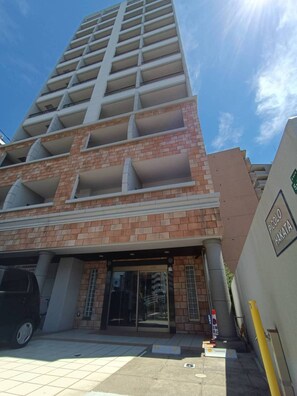 Exterior - PICOLO HAKATA (Fukuoka)