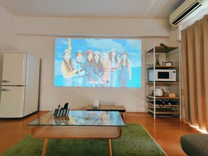 Executive Suite | Desk, blackout drapes, free WiFi, bed sheets - PICOLO HAKATA (Fukuoka)