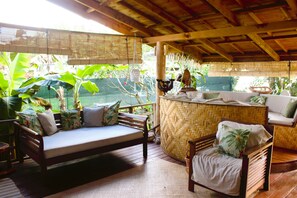 Property grounds - * PRIVATE BEACH,  waterfront villa Ruma Maria - A/C - 8 pers. (Uturoa)