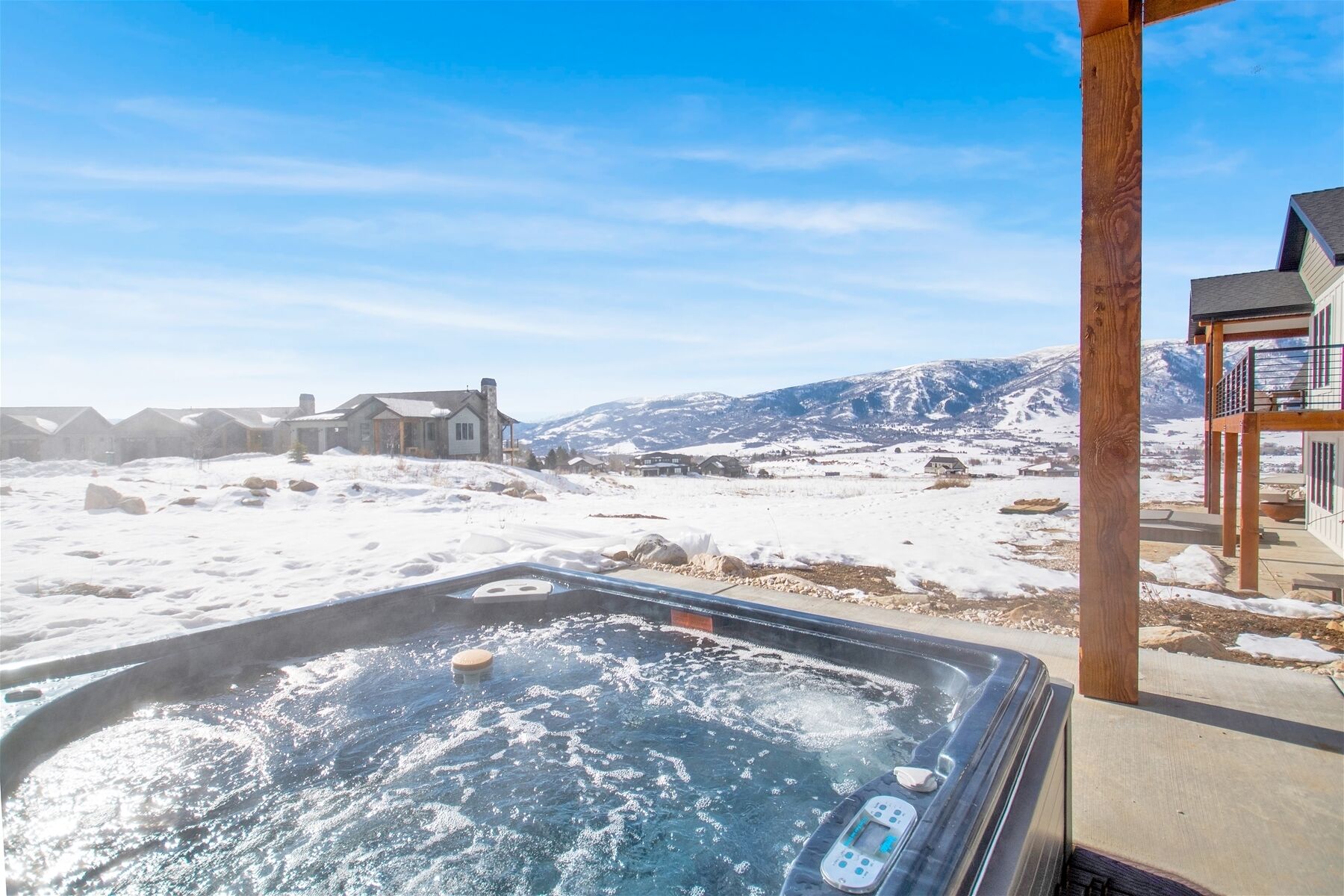 Bridges 219 - Beautiful Valley Views!