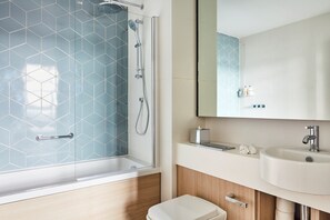 Toallas, jabón, shampoo