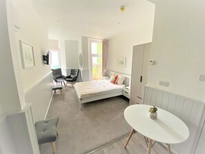 1 habitación, wifi gratis y ropa de cama 