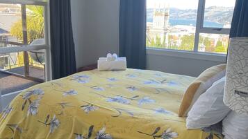 4 bedrooms, iron/ironing board, travel cot, free WiFi