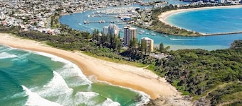Beachfront styled Apt w pool