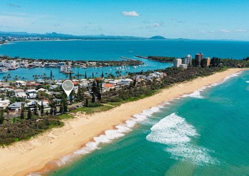 Beachfront styled Apt w pool