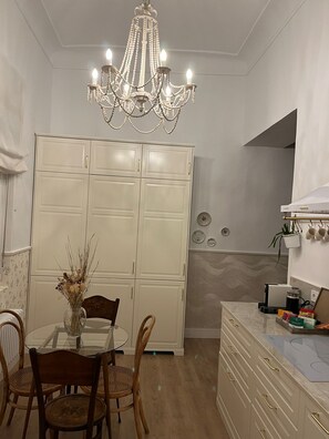 Nhà có thiết kế đặc sắc | Trang bị nội thất với thiết kế riêng biệt 