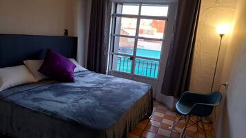 Habitación | 1 habitación, caja de seguridad en la habitación y wifi gratis