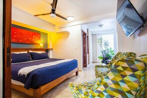 1 habitación, tabla de planchar con plancha, wifi y ropa de cama 