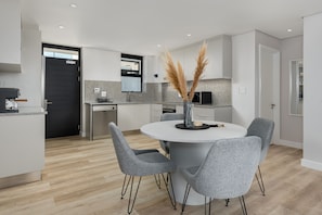 Apartamento exclusivo | Opções para refeição no quarto