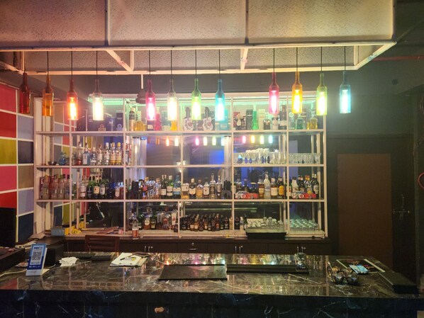 Bar (in der Unterkunft)