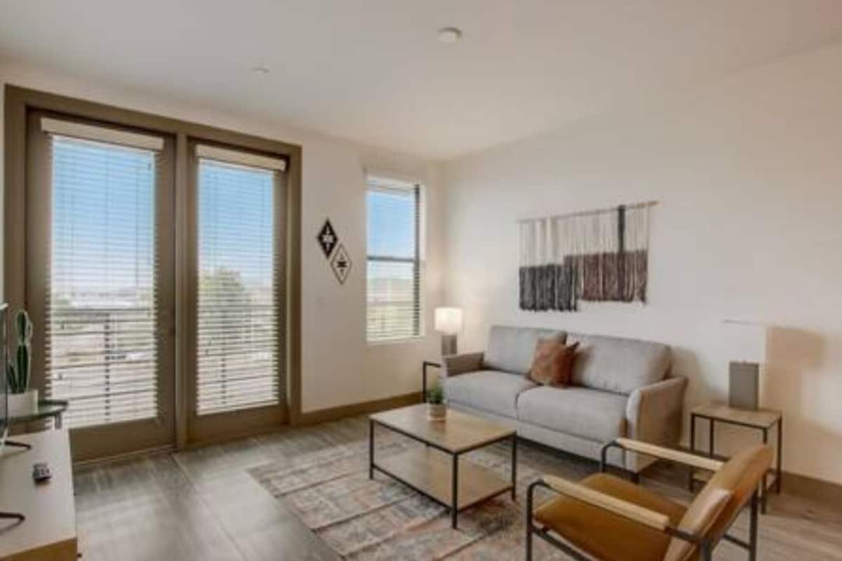 Apartment, 2 Bedrooms, Non Smoking | Living area | 42-inch TV with digital channels