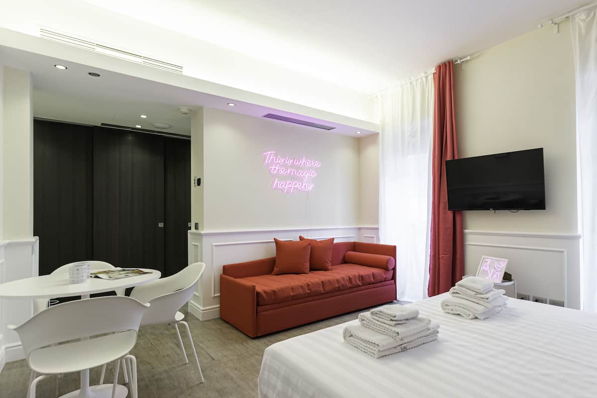 1 bedroom, iron/ironing board, cots/infant beds, free WiFi