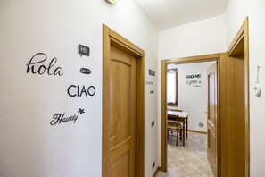 Interior - [Presolana Home] with a view. Self Check-in (Castione della Presolana)