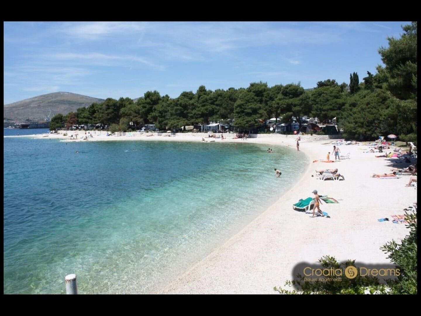 Sun-loungers, beach towels