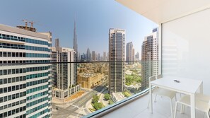 Comfort Studio | Balcony - 2014 Marquise Square (Dubai)
