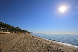 Accommodatie ligt op het strand