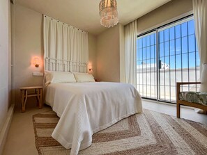 4 chambres, Wi-Fi gratuit, draps fournis