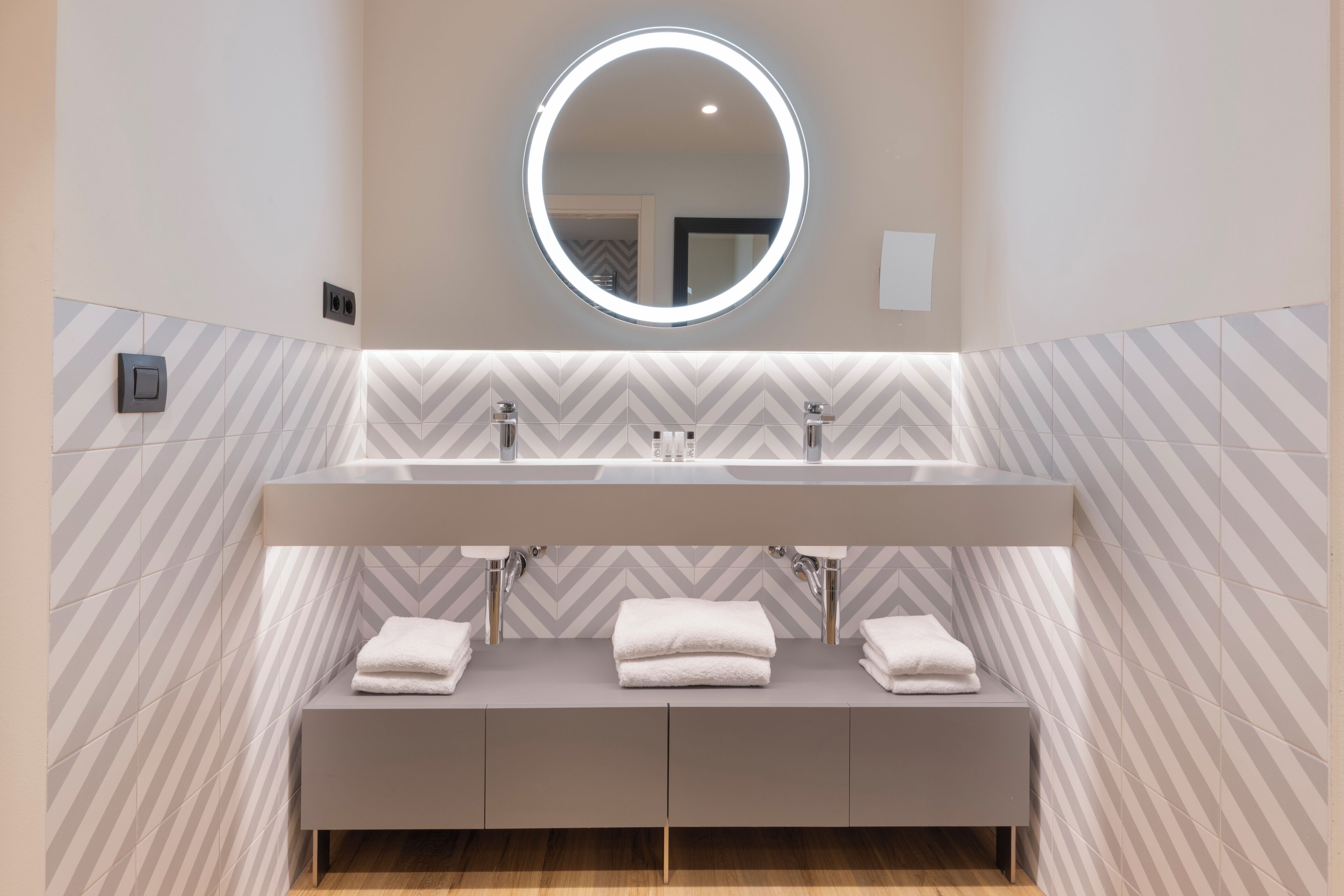 Foto - Suites Plaza Hotel & Wellness