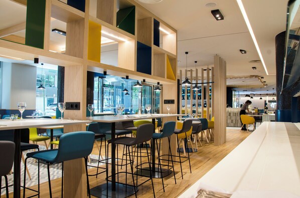 Restaurant - Suites Plaza Hotel & Wellness (Andorra la Vella)