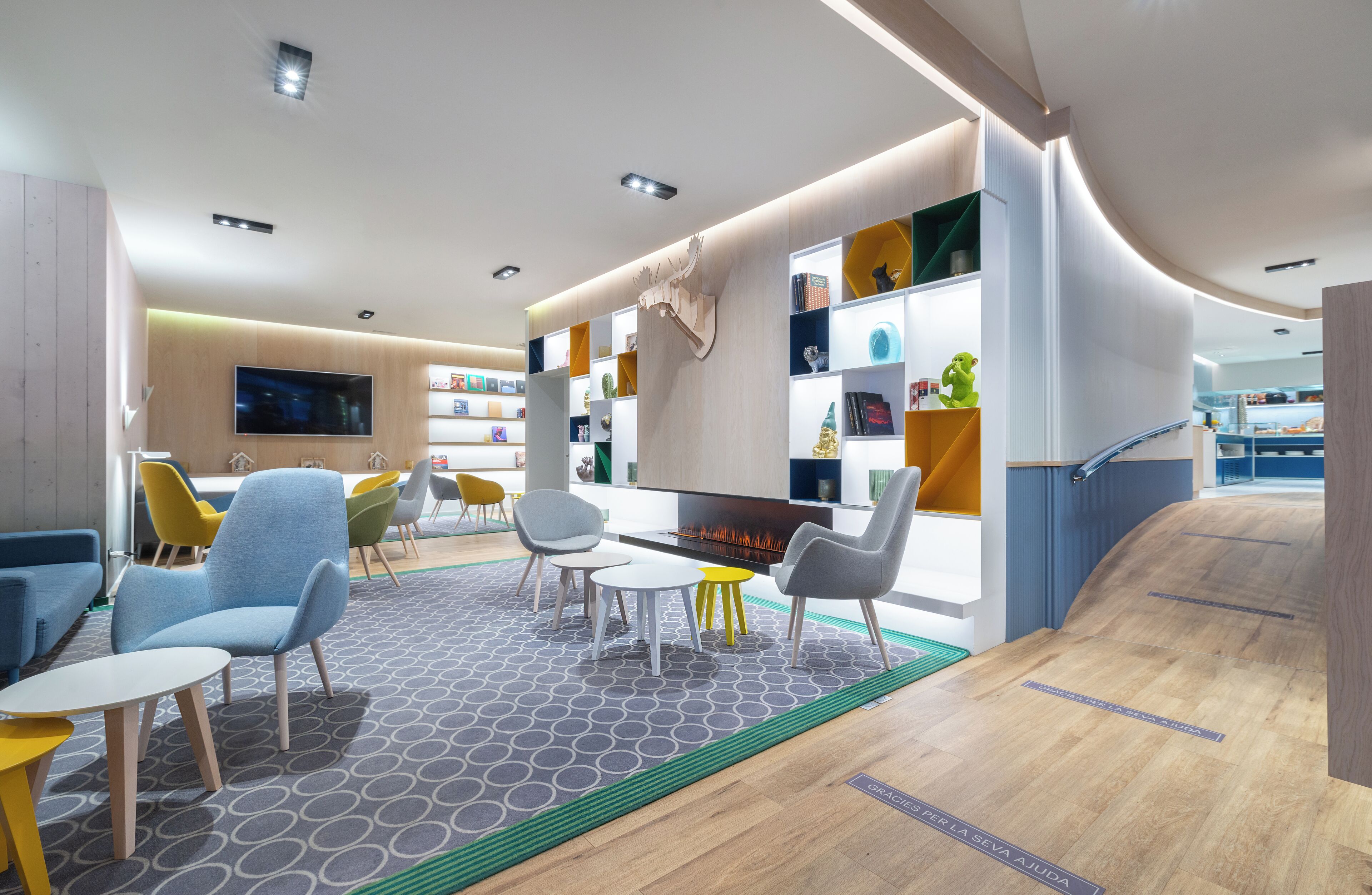 Suites Plaza Hotel & Wellness