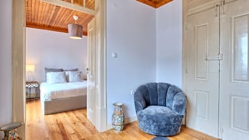 2 bedrooms, down duvets, in-room safe, individually decorated