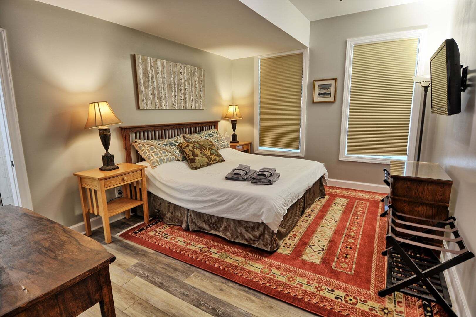 3 chambres, fer et planche à repasser, accès au Wi-Fi (inclus)