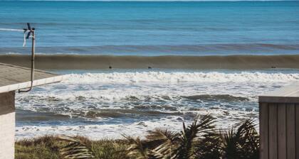 Seaside Family Bach in New Plymouth