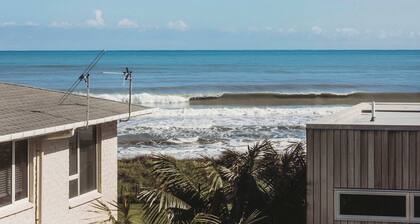 Seaside Family Bach in New Plymouth