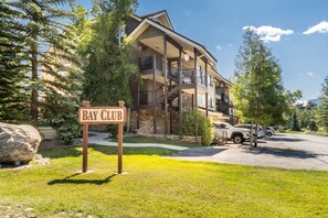 Exterior - Lake Dillon Views, 3 King Beds, Heated Garage & Hot Tub (Frisco)