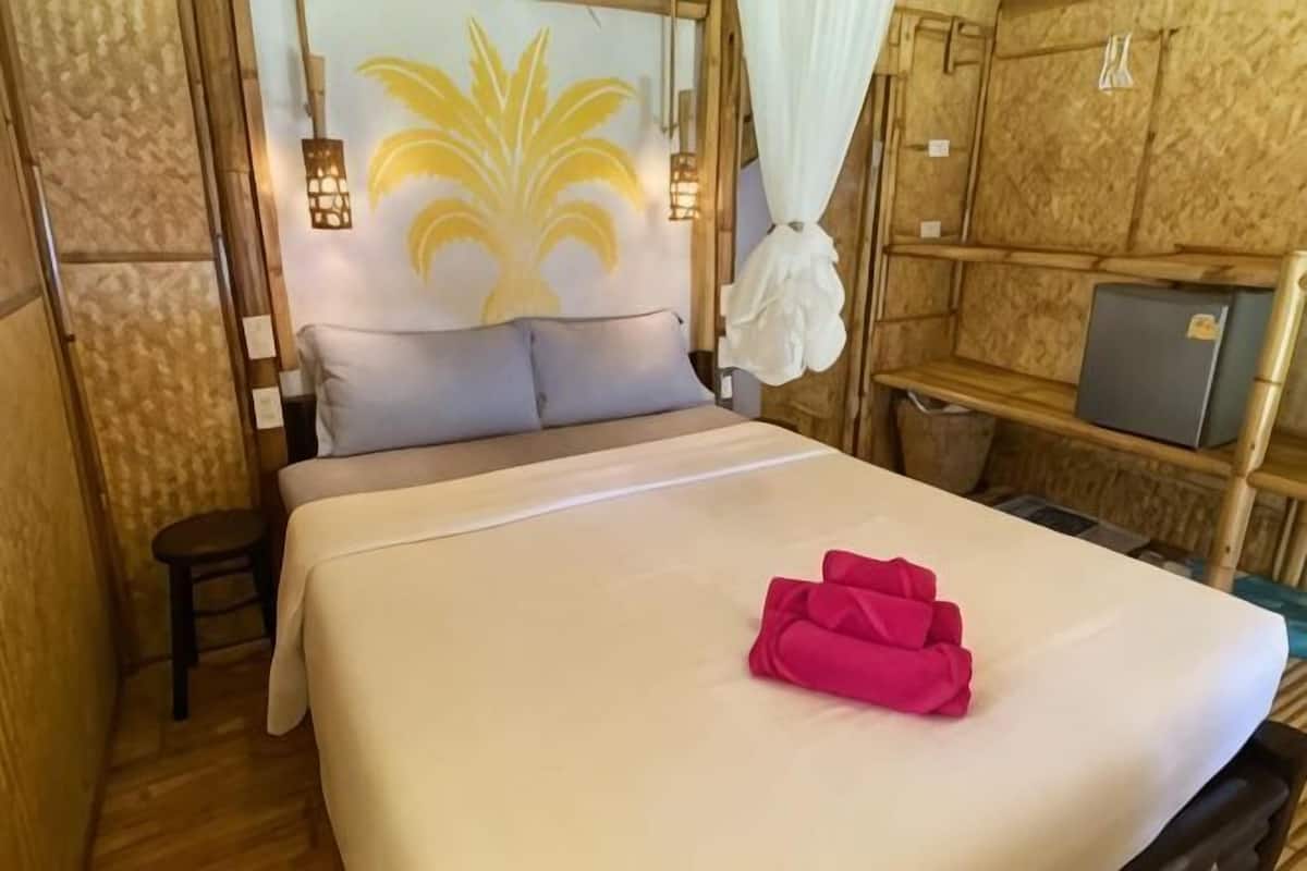 Individually decorated, individually furnished, free WiFi, bed sheets