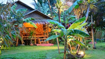 Bungalow, Beachfront | 1 bedroom, individually decorated, individually furnished, free WiFi