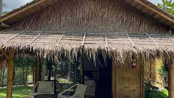 Individually decorated, individually furnished, free WiFi, bed sheets